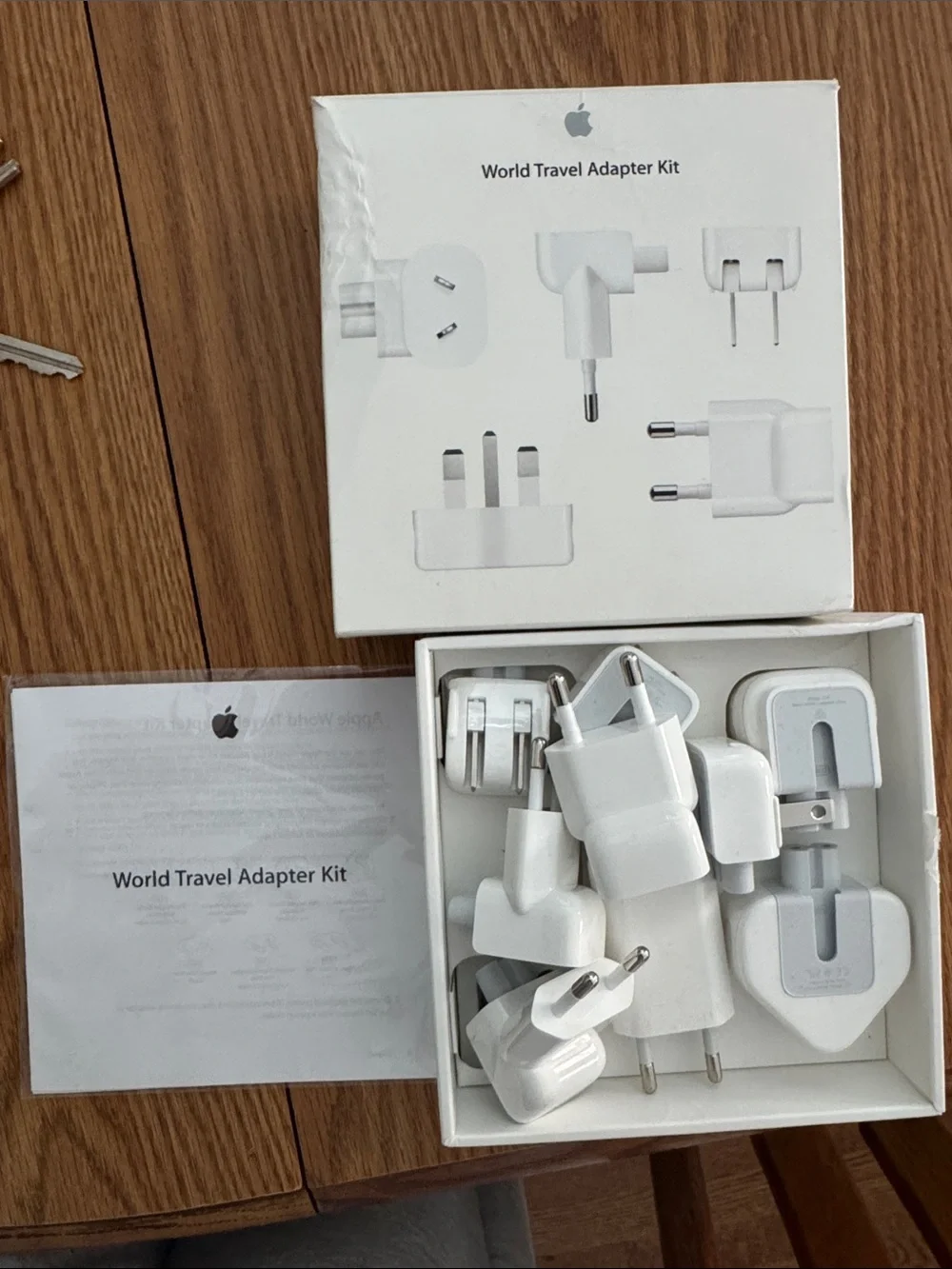 Apple World Travel Adapter Kit - White